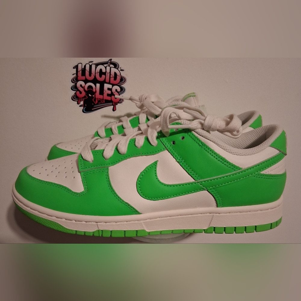Nike Dunk Low - Picture 5 of 6